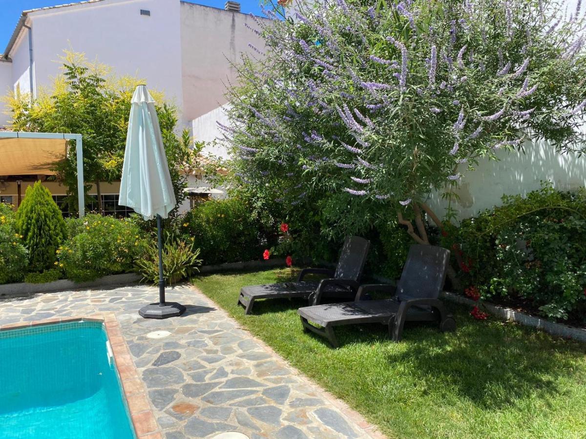 Hotel Entreolivos إل بيدروسو المظهر الخارجي الصورة