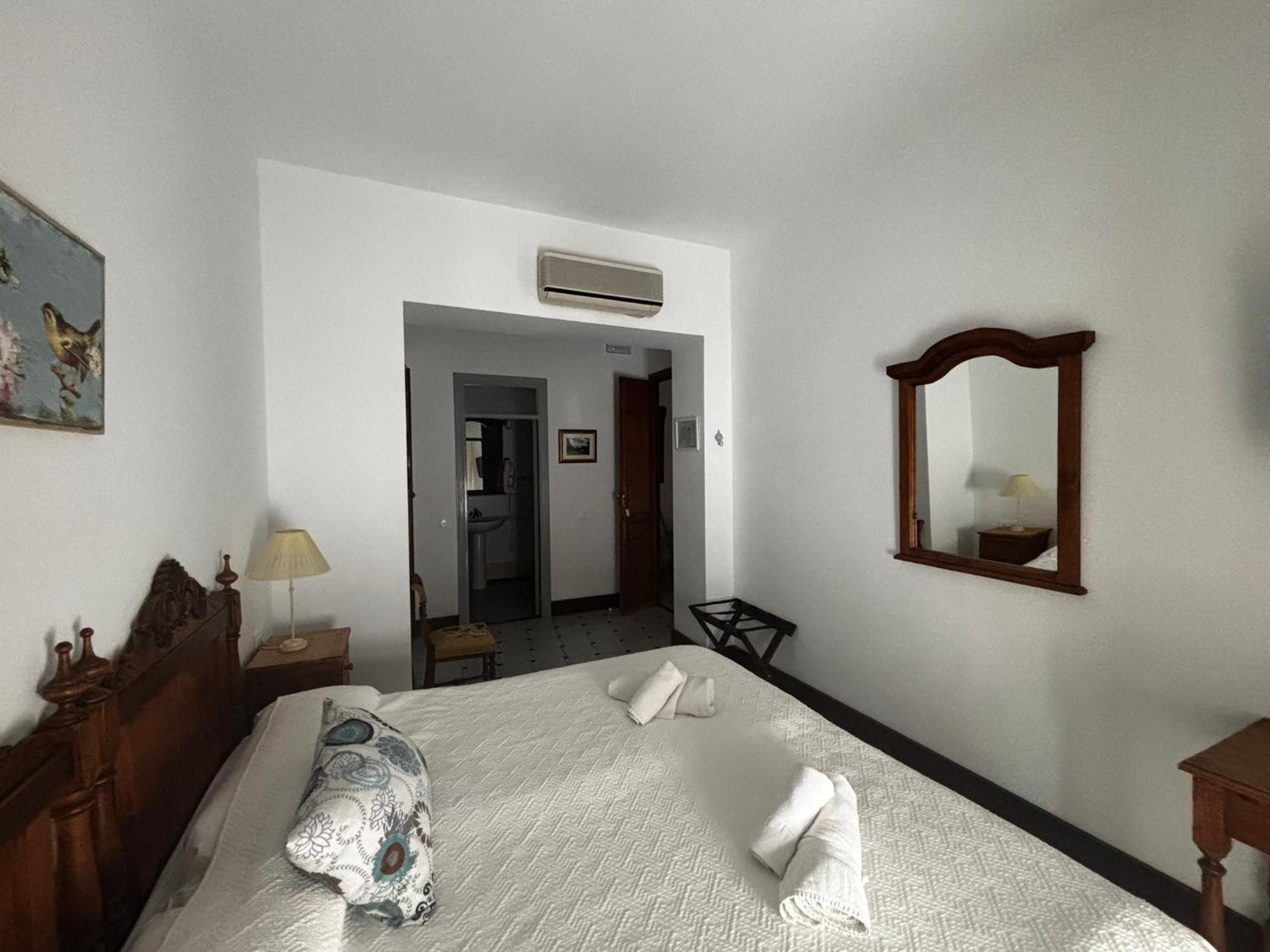 Hotel Entreolivos إل بيدروسو المظهر الخارجي الصورة