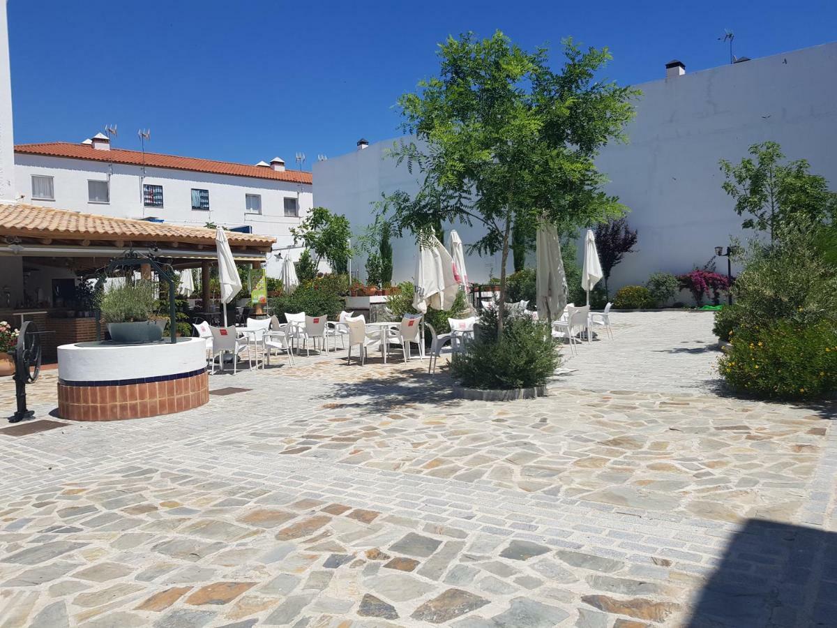 Hotel Entreolivos إل بيدروسو المظهر الخارجي الصورة